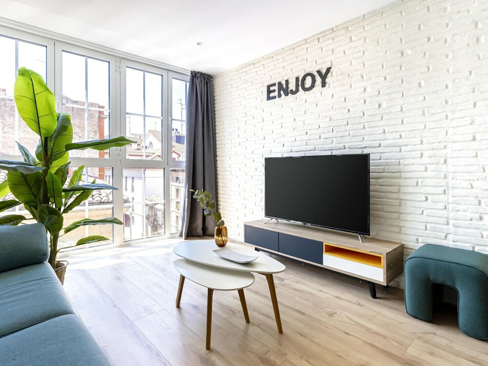 Фото Limehome Haro Calle de la Vega