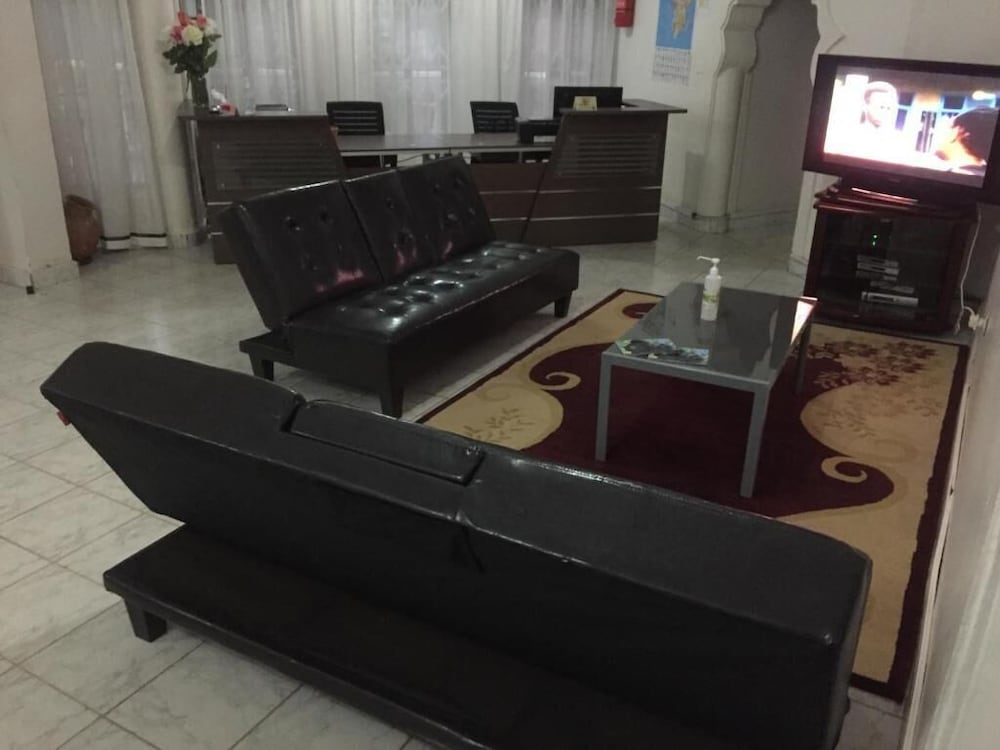 Фото Romalo Guesthouse