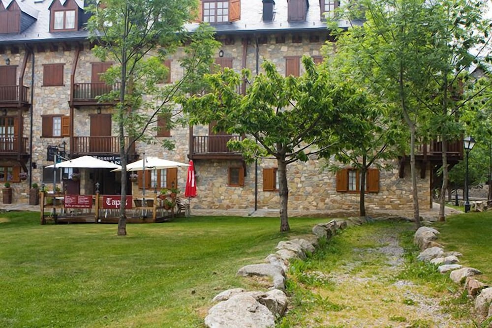 Фото Hostal El Bouquet