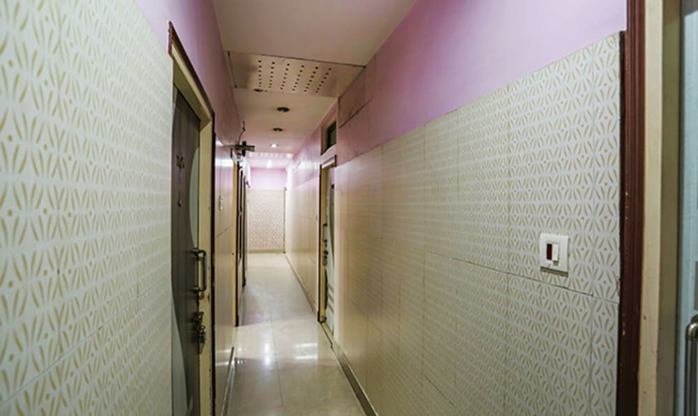 Фото Fabhotel Maharoopa