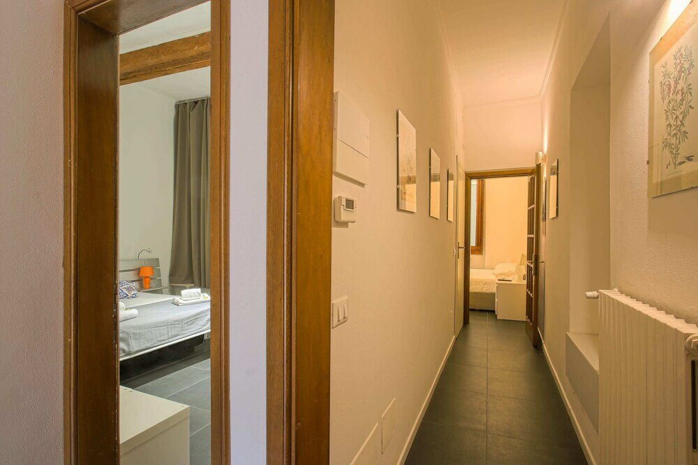 Фото Classy Apartment - Hosted by Sweetstay