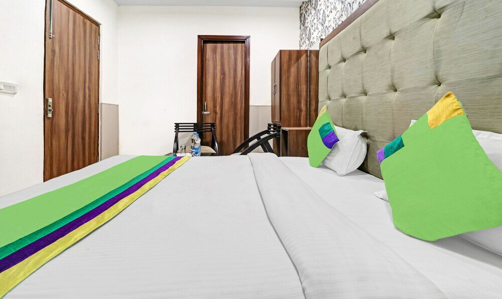 Фото Itsy by Treebo - Unique