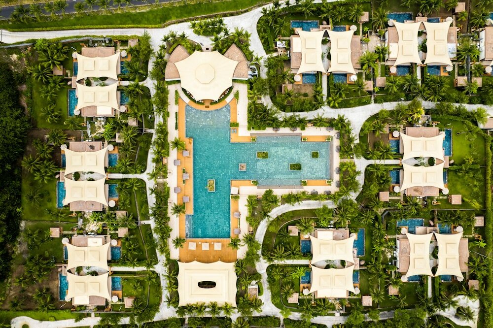 Фото Fusion Resort Cam Ranh