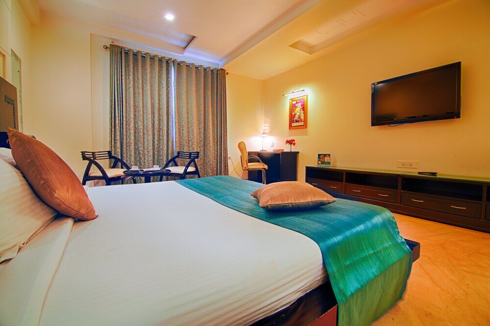 Фото Shanti Seva Dham - A Religious Stay At Priyakant Ju Temple Vrindavan