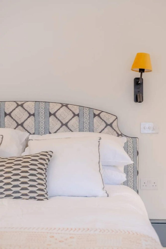 Фото Luxurious & Unique 3bd House - Brixton