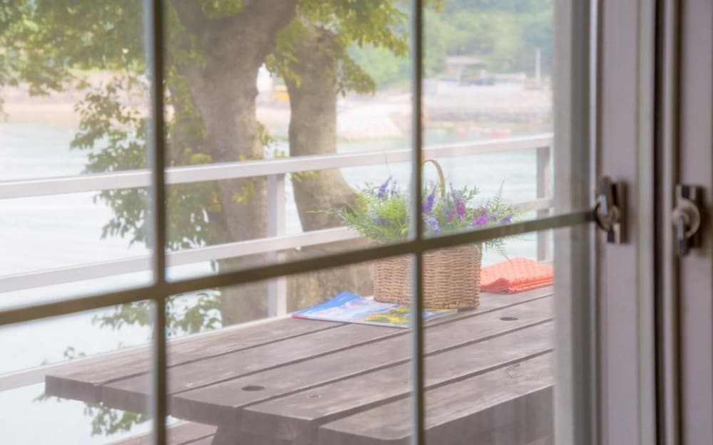 Фото Yeosu Yewon Healing Pension