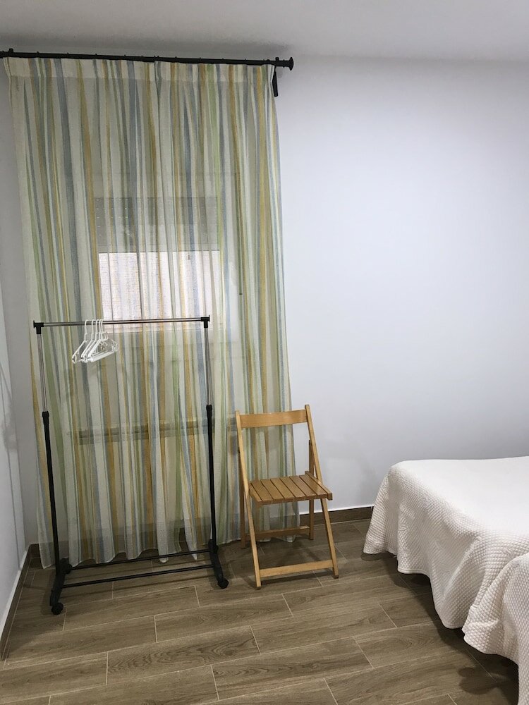 Фото Casa Rural Alonso Quijano 2