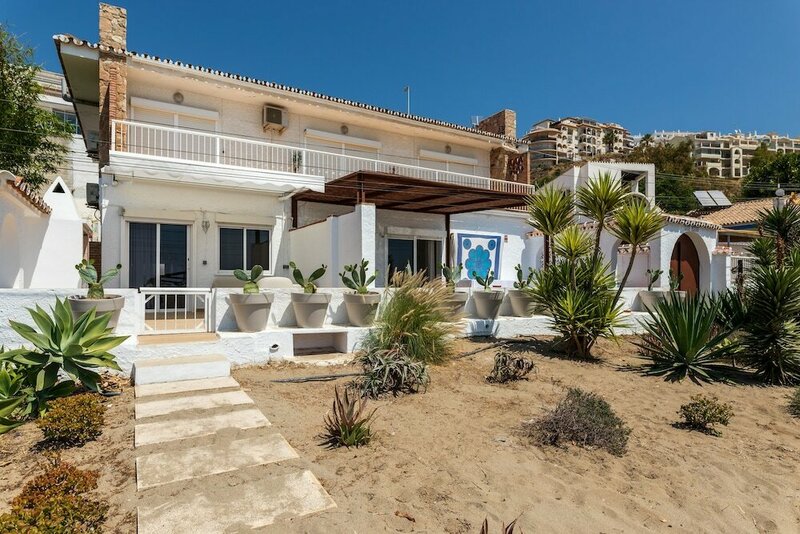 Гостиница La Playa 1 в Малаге