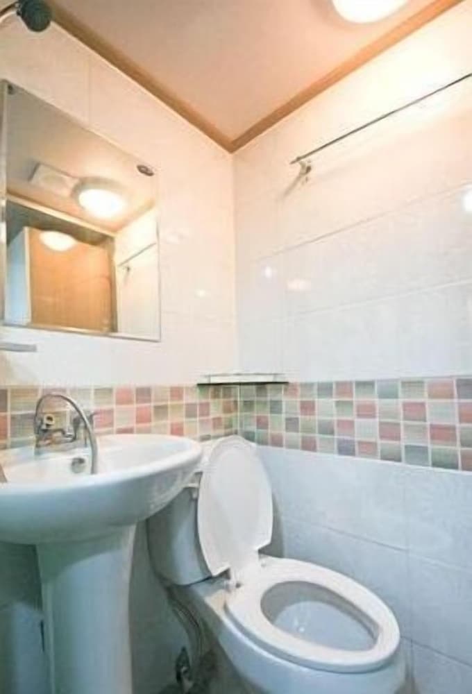 Фото Happy House Jongno