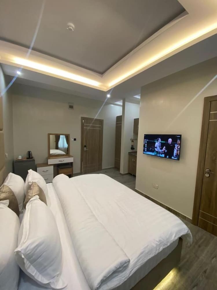 Фото God's Touch Apartment