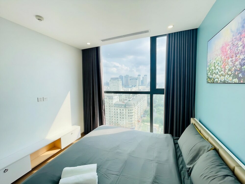 Фото Vinhomes Sky Lake Pham Hung