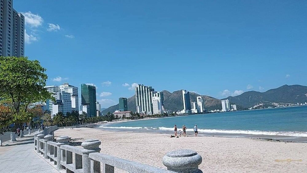 Фото Hqh Sea View Apartment