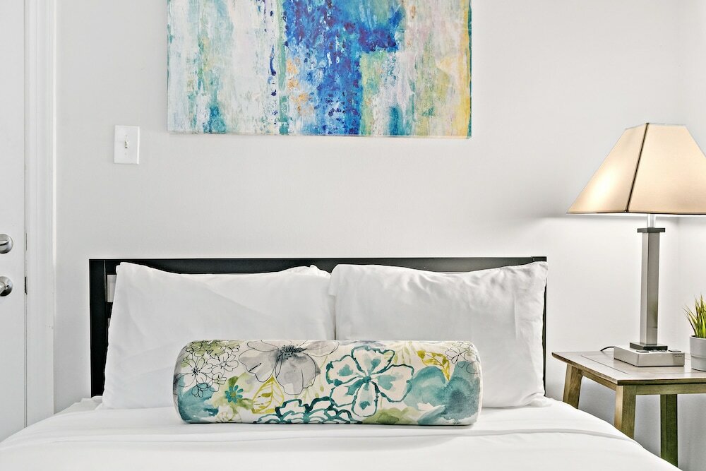 Фото Studio Superb Apt Near Loyola University