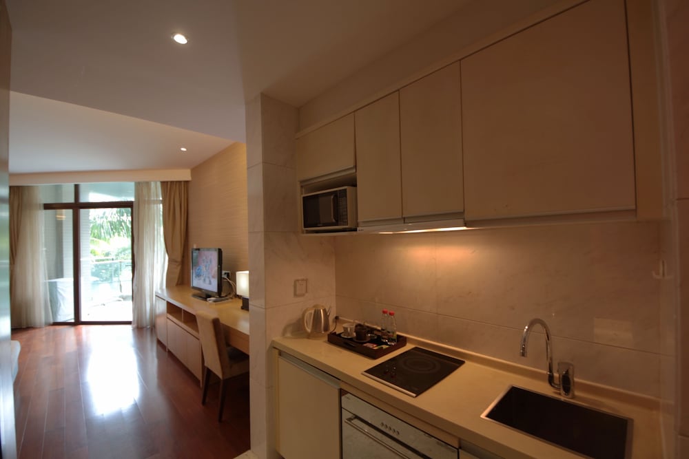 Фото Amanda Seaview Resort Apartment