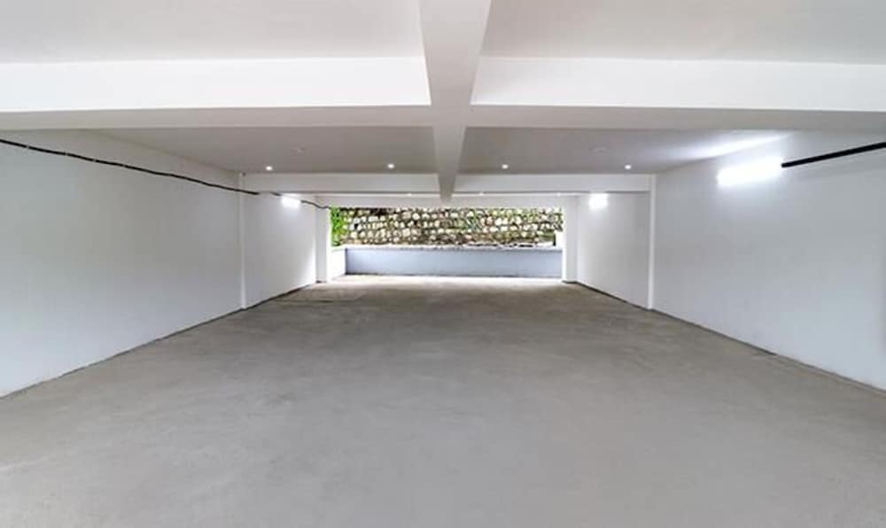 Фото Fabhotel Maira Heights