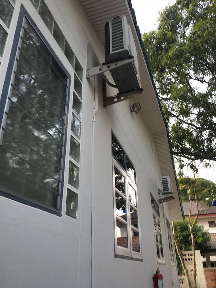 Фото Baan Suksabai Hua Hin