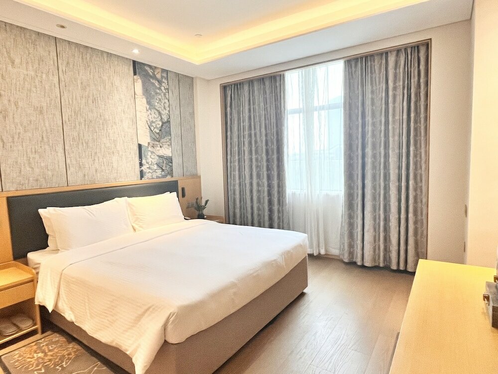 Фото Somerset Zhuankou Wuhan