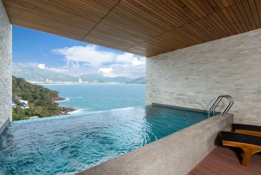 Фото Wyndham Grand Phuket Kalim Bay