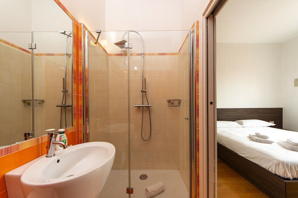 Фото HouSmart Sant'Isaia 67-2