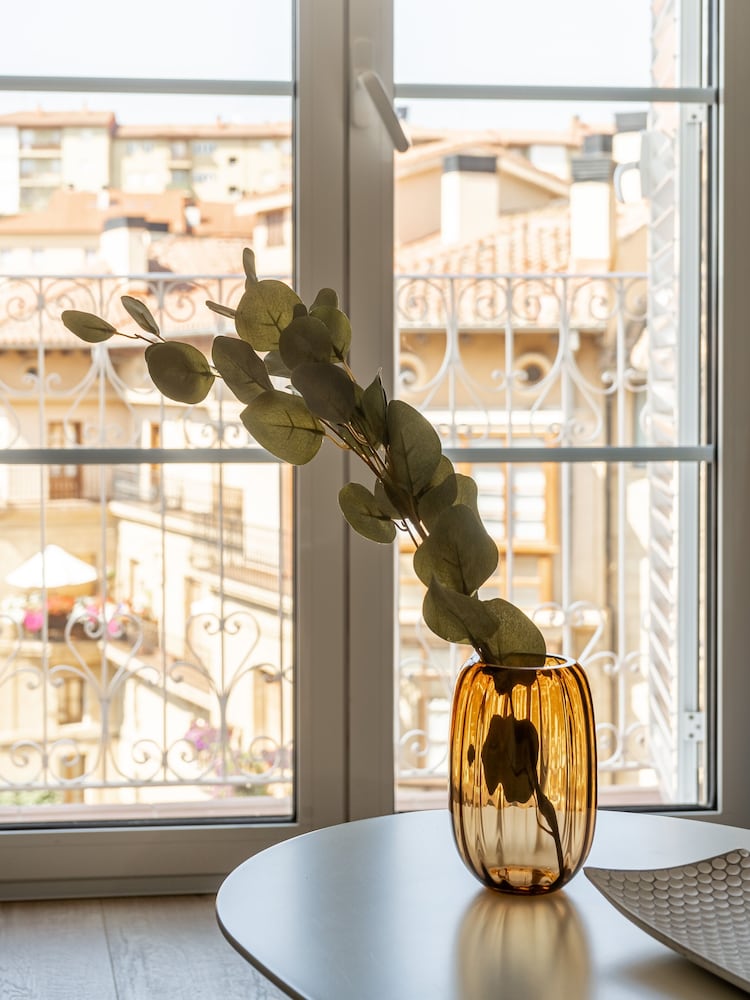 Фото Limehome Haro Calle de la Vega