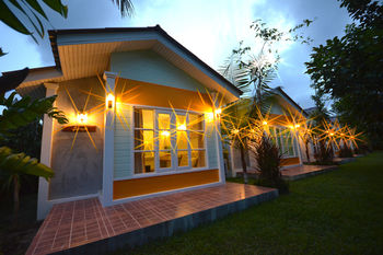 Фото Baan Suan Leela