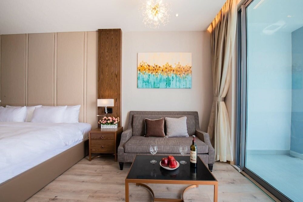 Фото Panorama Luxury Sea View Apartment