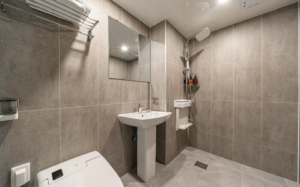 Фото M&Lucky Hotel