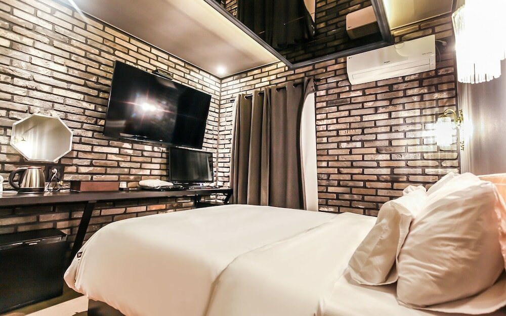 Фото Bucheon Alfr