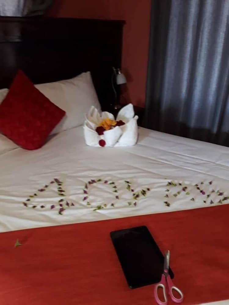 Фото Sweetberries Bed & Breakfast