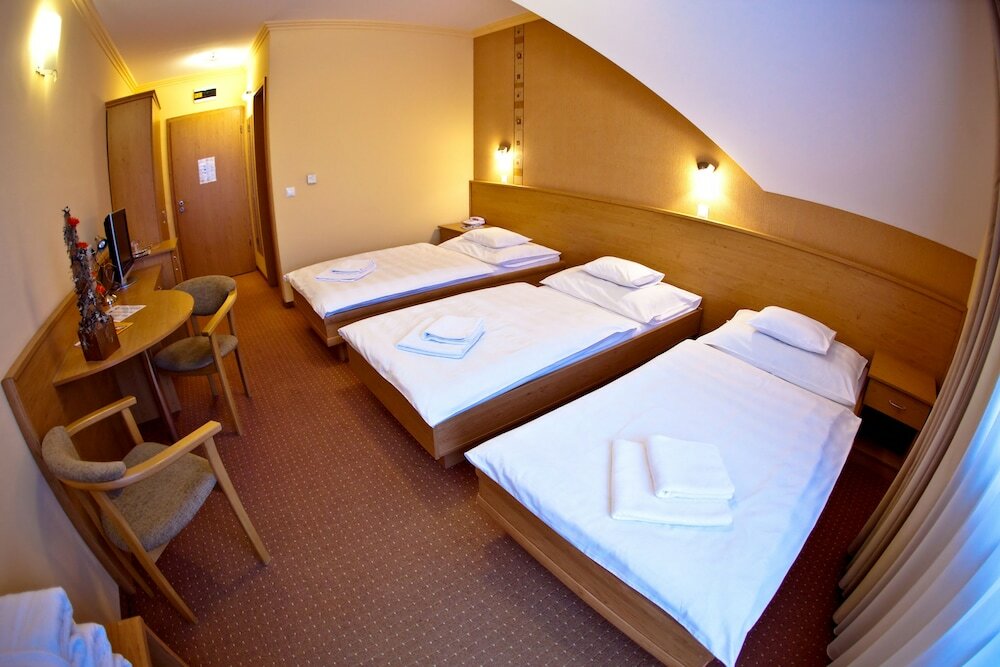 Фото Granada Konferencia Wellness Sport Hotel