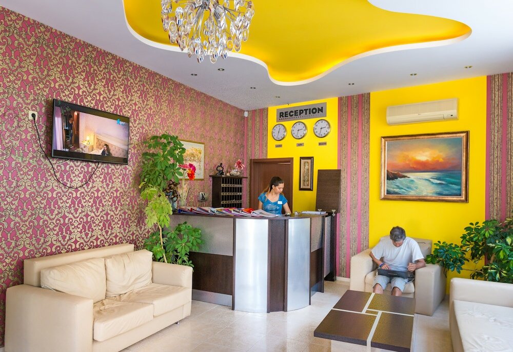 Фото Hotel Iris Beach