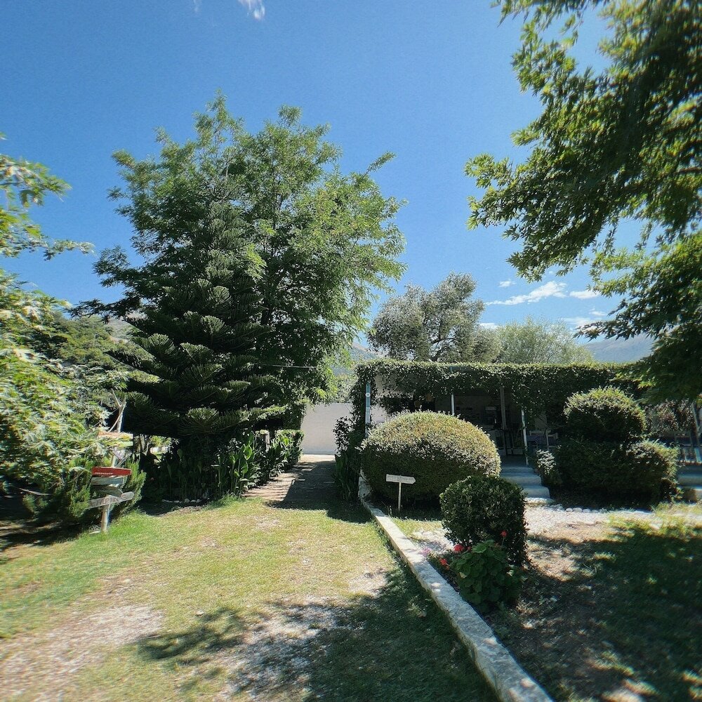 Фото Garden Villa Naza