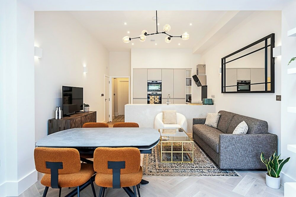 Фото Gorgeous Flat in the Heart of Acton