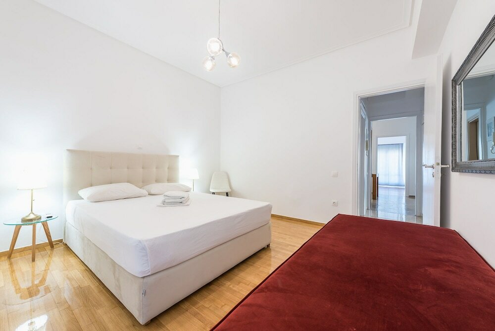 Фото Victoria Diamond Suites Apartments