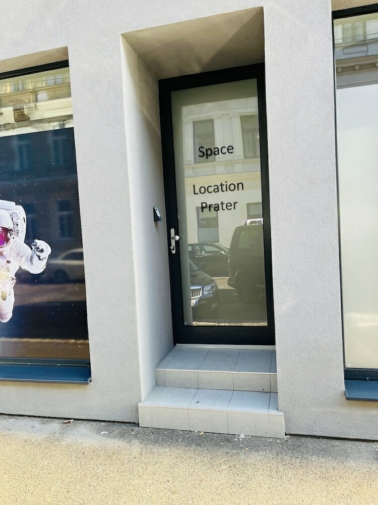 Фото Space Home Apartment - Prater