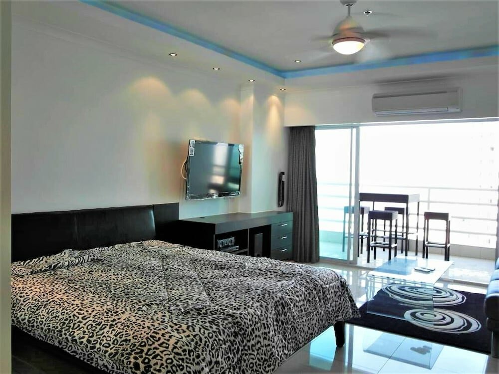 Hotel View Talay 8 Large Studio Apartment With sea View Pattaya, Pattaya, photo