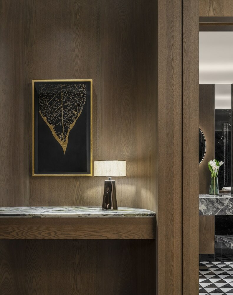 Фото Conrad Urumqi