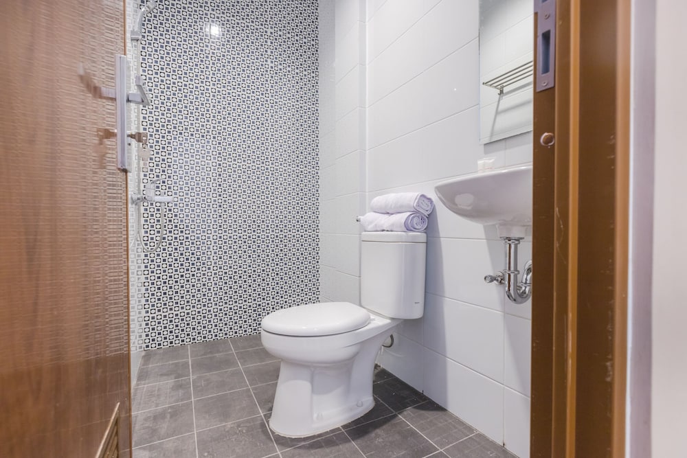 Фото Oyo 1310 Urban Residence