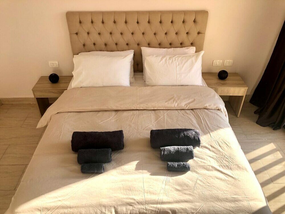 Фото Stunning 3 Bedroom Apartment in the Heart of Al Dau