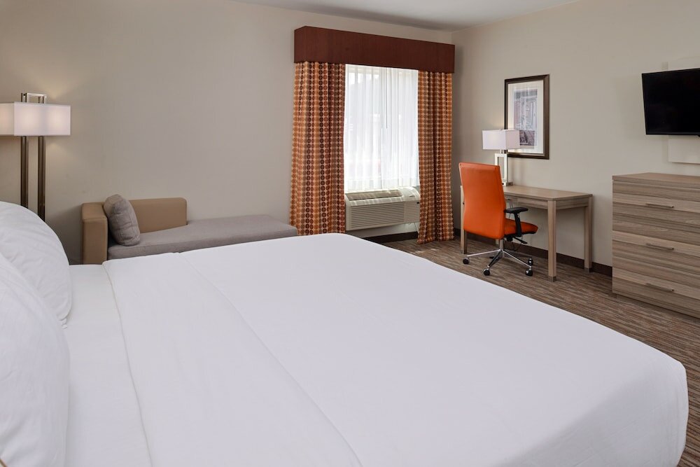 Фото Holiday Inn Express & Suites Williams, an Ihg Hotel