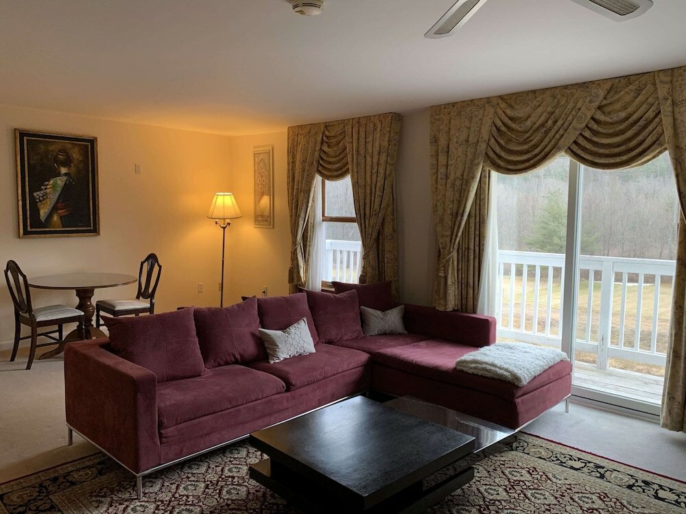 Фото Copperhood Retreat & SPA