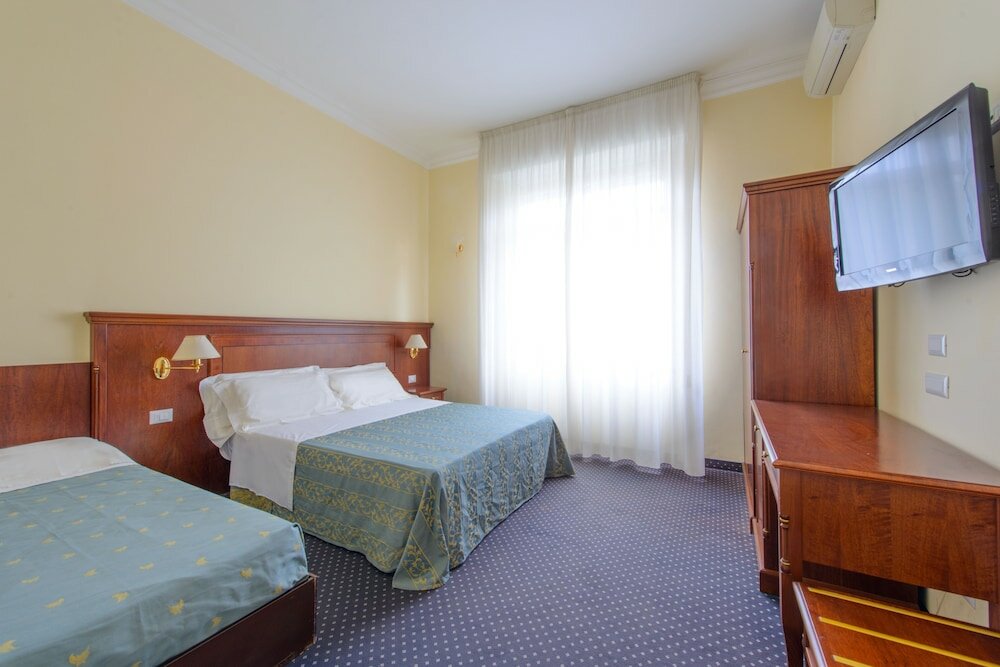 Фото Palace Hotel Domus Mea