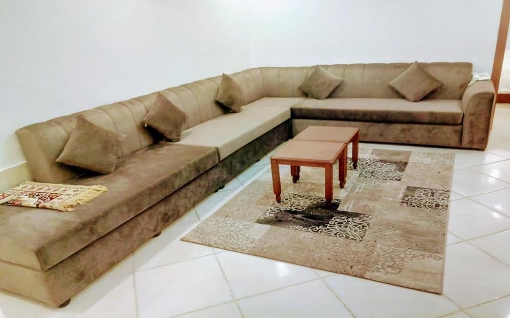 Фото Masia Hotel Apartments