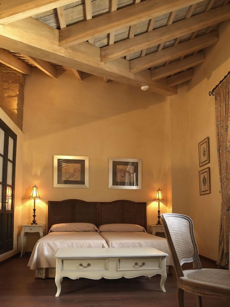 Фото La Casona de Calderón Gastronomic & Boutique Hotel