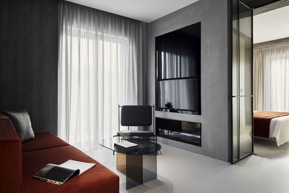 Фото The Newel Metaxourgeio