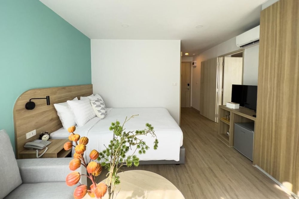 Фото Wellness Stay & Hotel Sukhumvit 107