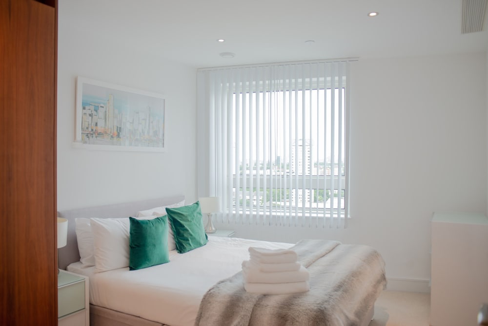 Фото MySquare Apartments Canary Wharf