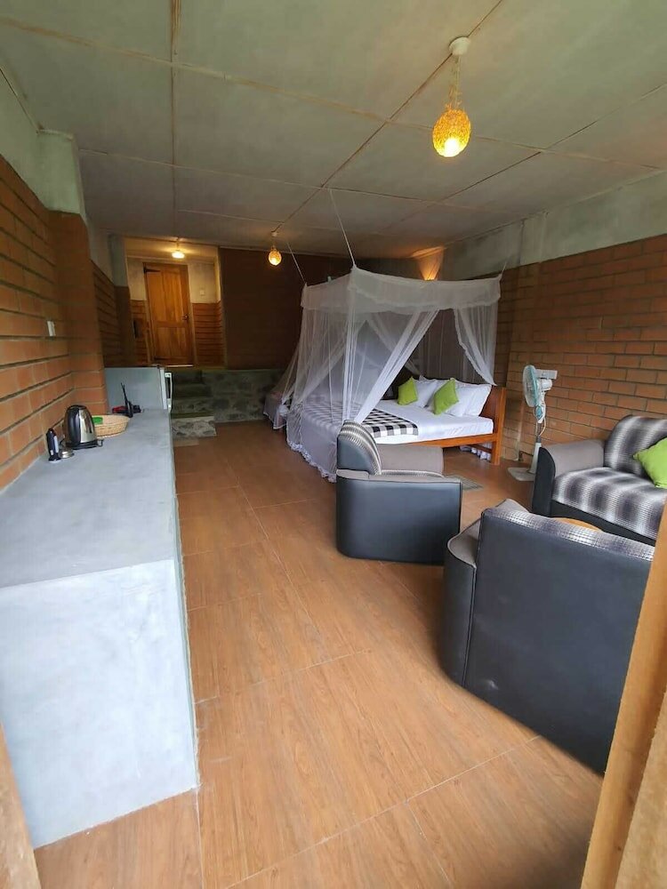 Фото Ayubo Ella - Bed & Breakfast