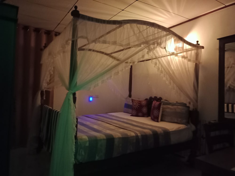 Фото Suriya Homestay Mirissa