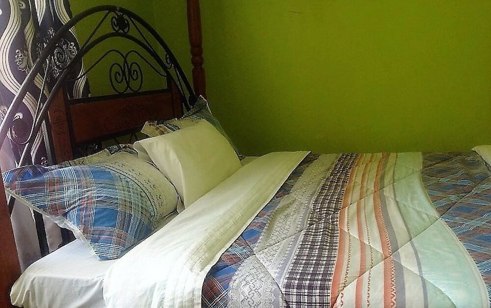 Фото Nairobi Transit Lounge